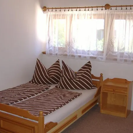 Dom wakacyjny Ragaz House Siófok